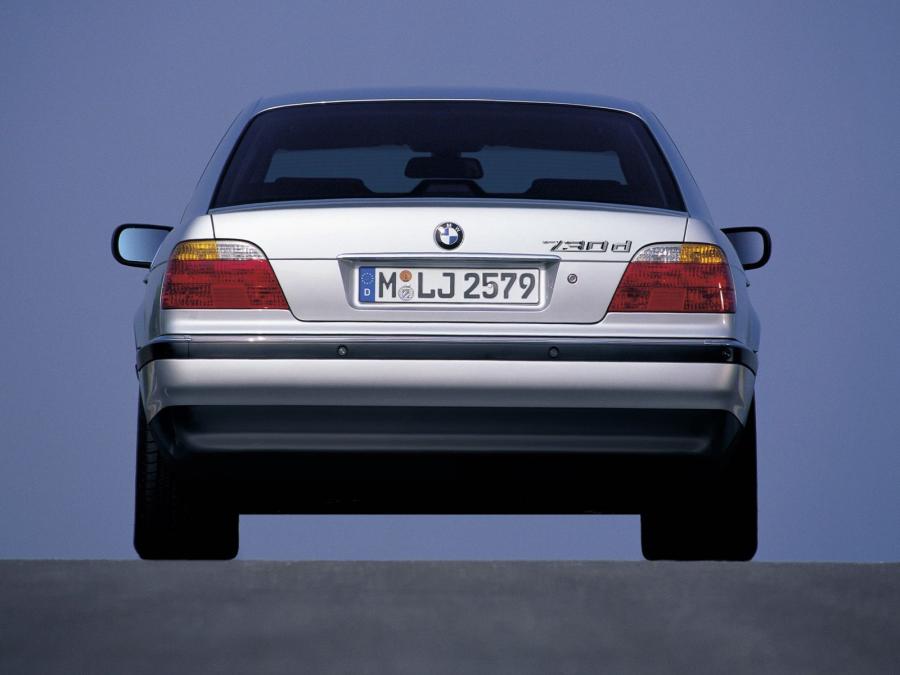  BMW 730d 1998 года  (фото 9 из 9)